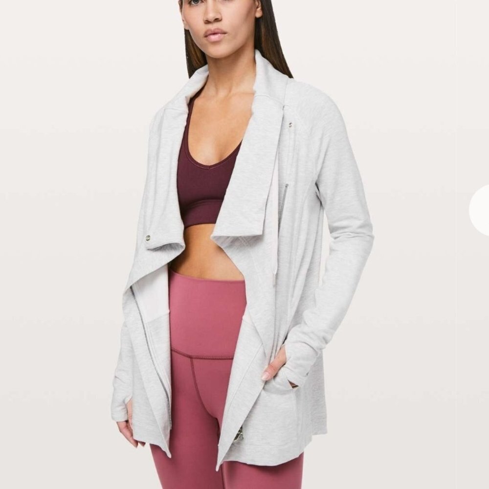 Lululemon Coast Easy Wrap